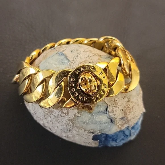 Marc By Marc Jacobs Goldtone Katie Logo Link Bracelet - Picture 2 of 9